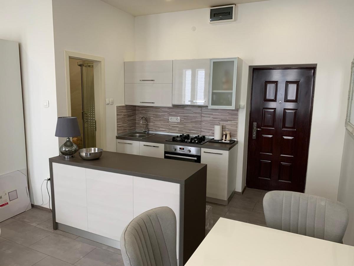 Zara City Apartments Luaran gambar