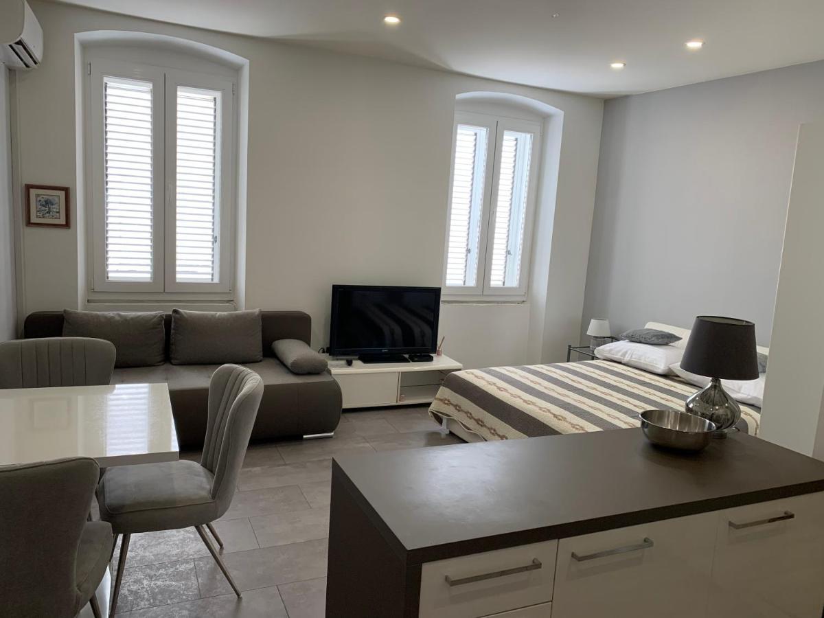 Zara City Apartments Luaran gambar