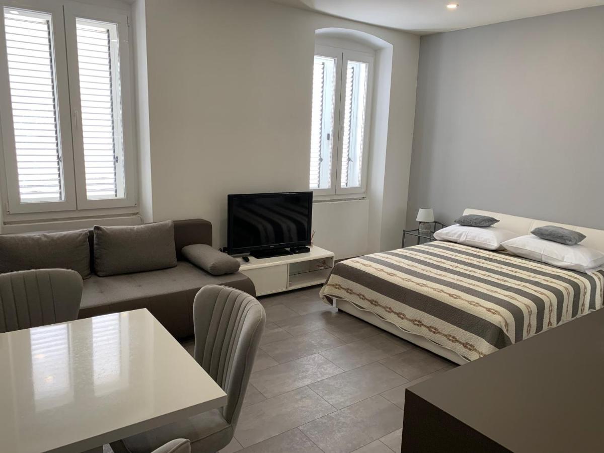 Zara City Apartments Luaran gambar